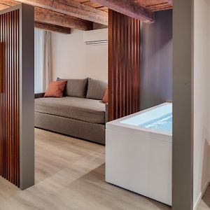 Anastasia Suites